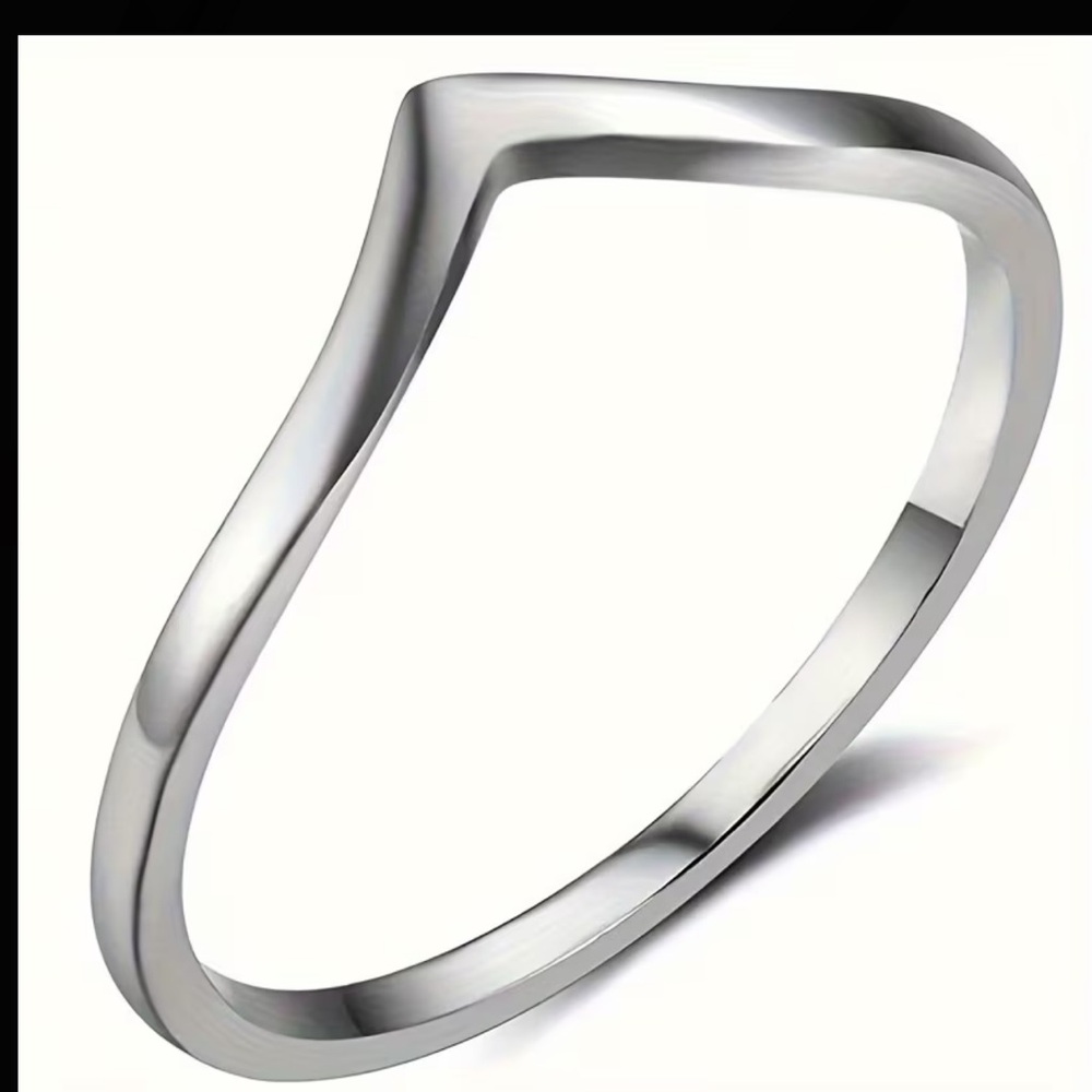 4 piece Stainless Steel Wave Stackable Ring Set - Picture 5 of 6